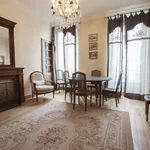 Rent 1 bedroom apartment of 45 m² in Paris