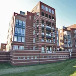 Rent 2 bedroom apartment of 94 m² in 's-Hertogenbosch