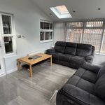 Rent 4 bedroom house in West Midlands