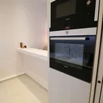 Appartement de 592 m² avec 1 chambre(s) en location à Paris