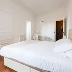 Rent 2 bedroom apartment of 110 m² in Madrid