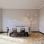 Rent 3 bedroom apartment of 120 m² in Milano