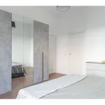 Affitto 2 camera appartamento di 55 m² in Milano