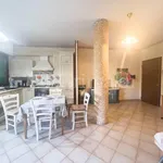 Rent 3 bedroom apartment of 76 m² in Roma