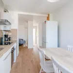 Rent 4 bedroom apartment of 57 m² in Nantes