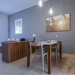 Rent 1 bedroom apartment of 65 m² in milan