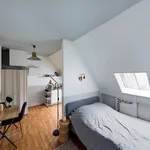 Rent 1 bedroom apartment of 194 m² in Paris