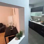 Rent a room of 64 m² in barcelona