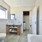 Rent 2 bedroom apartment in Bedfordview