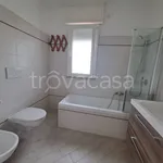 Rent 4 bedroom house of 198 m² in Roma