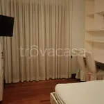 Rent 2 bedroom apartment of 50 m² in Napoli