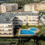 Rent 3 bedroom apartment of 200 m² in Vila Nova de Gaia