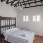 Rent 12 bedroom house in Seville