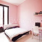 Rent 3 bedroom apartment of 94 m² in Milano