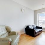 Rent 3 bedroom flat in London