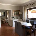 Rent 6 bedroom house of 190 m² in Trevignano Romano