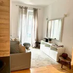 Rent 2 bedroom apartment of 45 m² in Milan