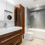 Appartement de 796 m² avec 4 chambre(s) en location à Montreal