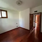 Rent 4 bedroom house of 140 m² in Milan