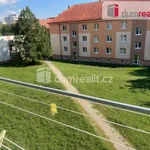 Pronajměte si 3 ložnic/e byt o rozloze 68 m² v Mělník