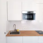 Huur 1 slaapkamer appartement van 506 m² in Brussels