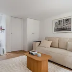 Studio de 365 m² à Paris