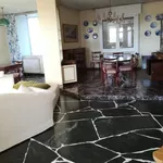 Rent 6 bedroom apartment of 230 m² in Mogliano Veneto