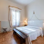 Rent 5 bedroom apartment of 200 m² in Verona