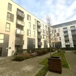 Rent 2 bedroom flat in Addlestone