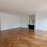 Rent 4 bedroom apartment of 218 m² in Paris