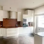 Appartement de 143 m² avec 5 chambre(s) en location à Saint-Étienne