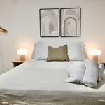 Rent 1 bedroom apartment of 30 m² in Madrid