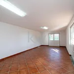 Rent 3 bedroom house of 273 m² in Braga