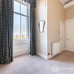 Rent 2 bedroom flat in Edinburgh