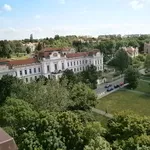 Pronajměte si 2 ložnic/e byt o rozloze 40 m² v Prague