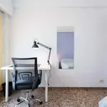 Rent a room of 100 m² in Castelló de la Plana