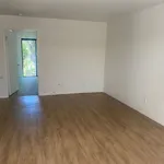 Rent 1 bedroom apartment of 645 m² in Los Angeles