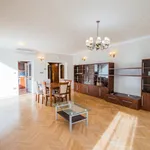 Rent 3 bedroom apartment of 117 m² in Budapest