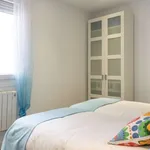 Rent 2 bedroom apartment of 60 m² in madrid