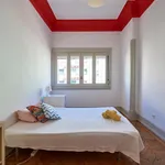 Rent 11 bedroom apartment in Lisbon