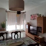 Rent 2 bedroom apartment of 69 m² in valencia