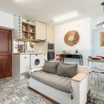 Rent 2 bedroom apartment in Porto