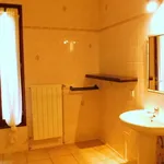 Rent 4 bedroom house of 120 m² in Cazaubon