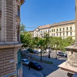 Rent 2 bedroom apartment of 110 m² in Budapest