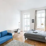 Miete 6 Schlafzimmer wohnung von 90 m² in Berlin