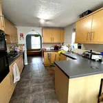 Rent 4 bedroom apartment in West Midlands