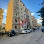 Affitto 3 camera appartamento di 120 m² in benevento