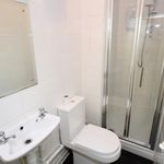 Rent 2 bedroom flat in Colchester