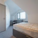 Rent 4 bedroom flat in West Midlands