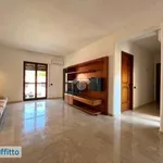 Rent 4 bedroom apartment of 120 m² in Palermo